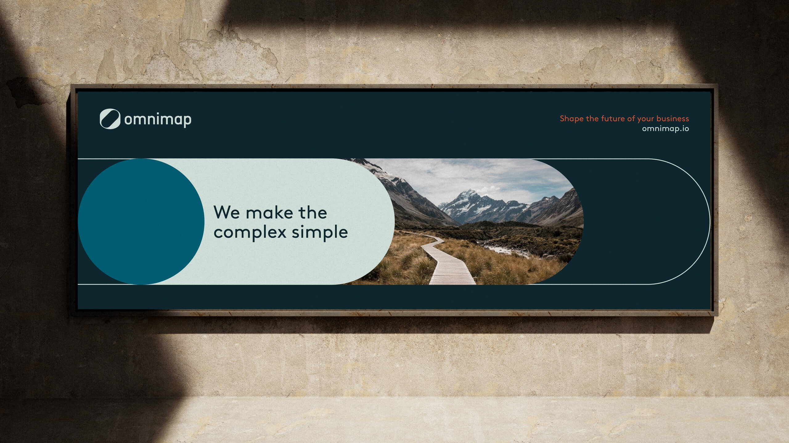 Billboard showing Omnimap campaign with message ‘We make the complex simple